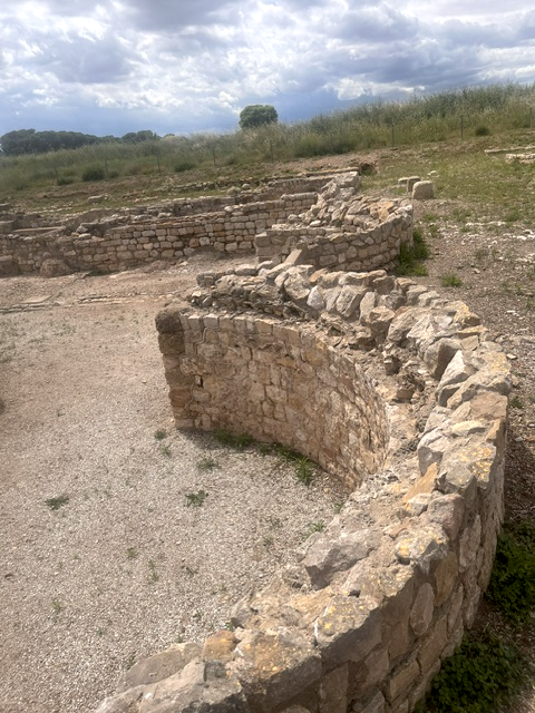 The Roman Bath Ritual: Water, Warmth and Deeply Nurturing Oils